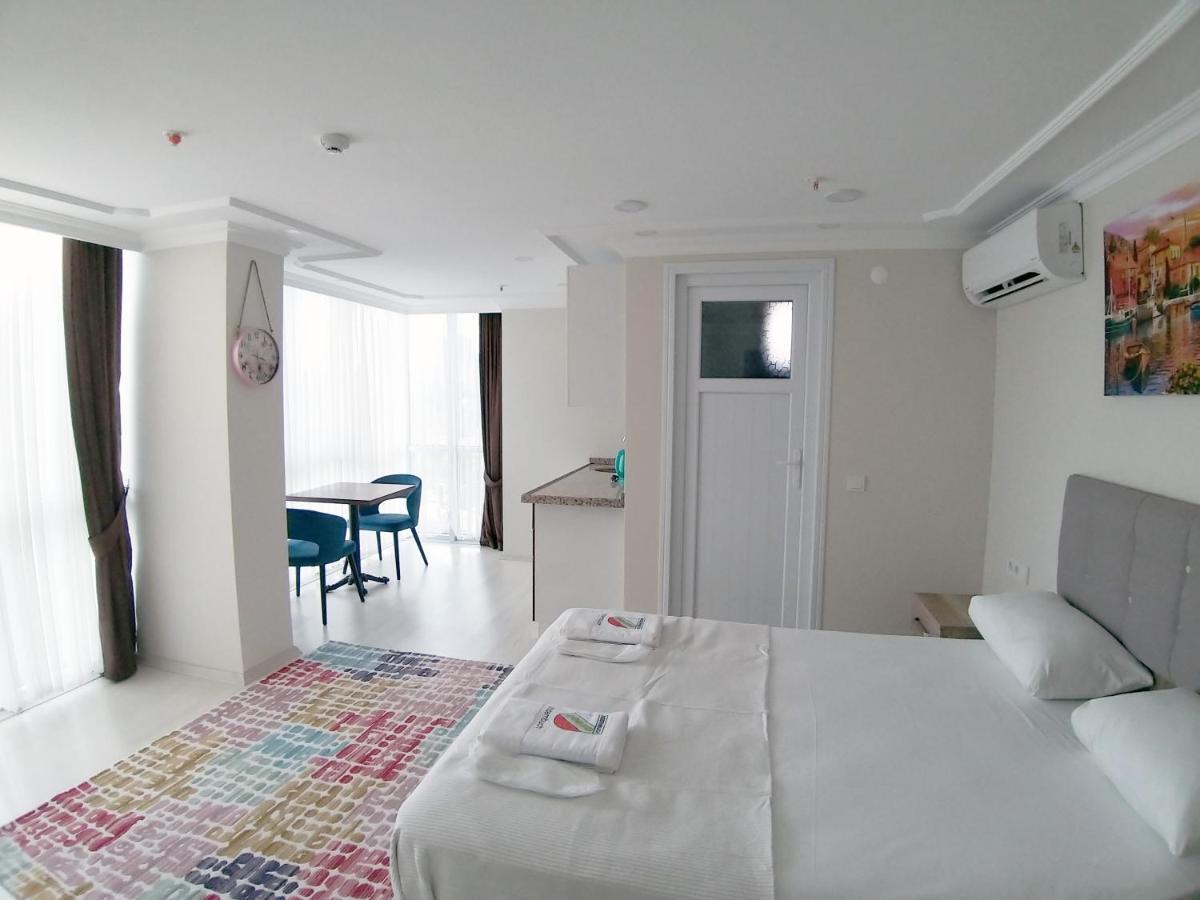 Golden Fish Hotel Batum Dış mekan fotoğraf